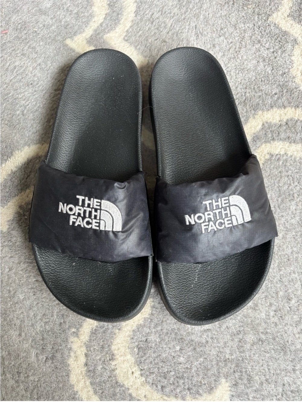 The North Face Nuptse 700 Black Slides Size 6 Women’s